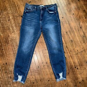 Kancan distressed stretchy classic 30 raw hem jeans